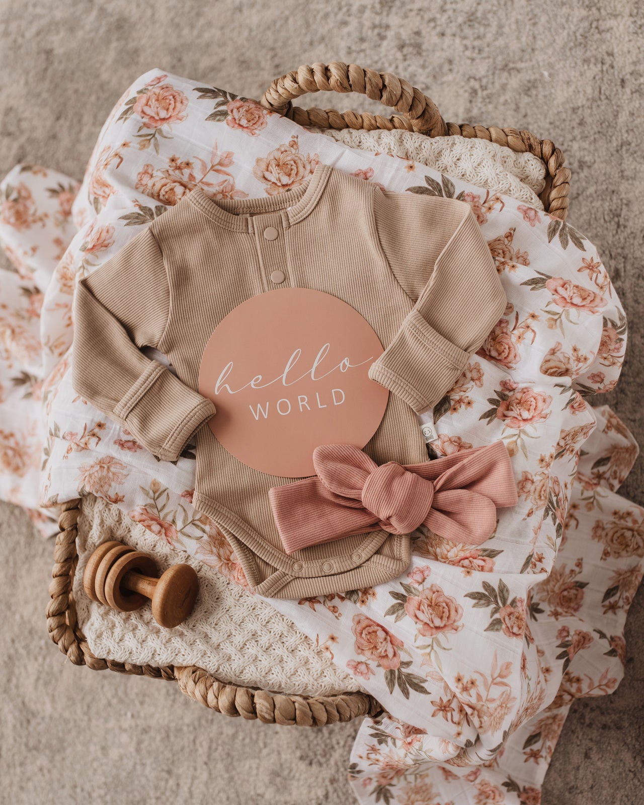 Stretch rib Pebble bodysuit with the Rosette 'Hello World' milestone card & Rose colour top knot (both sold separately)